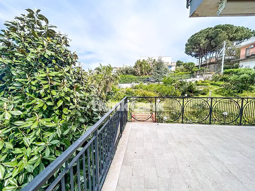 Immagine 39 di Villa in vendita  in Costa Degli Oleandri a Augusta
