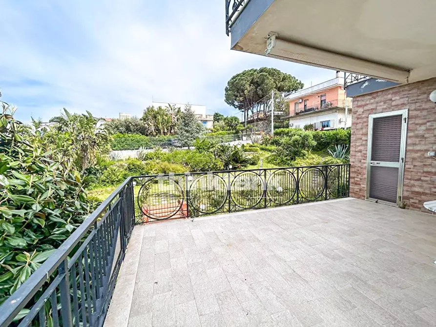 Immagine 40 di Villa in vendita  in Costa Degli Oleandri a Augusta