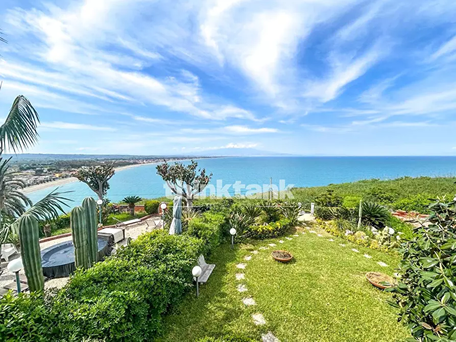 Immagine 53 di Villa in vendita  in Costa Degli Oleandri a Augusta