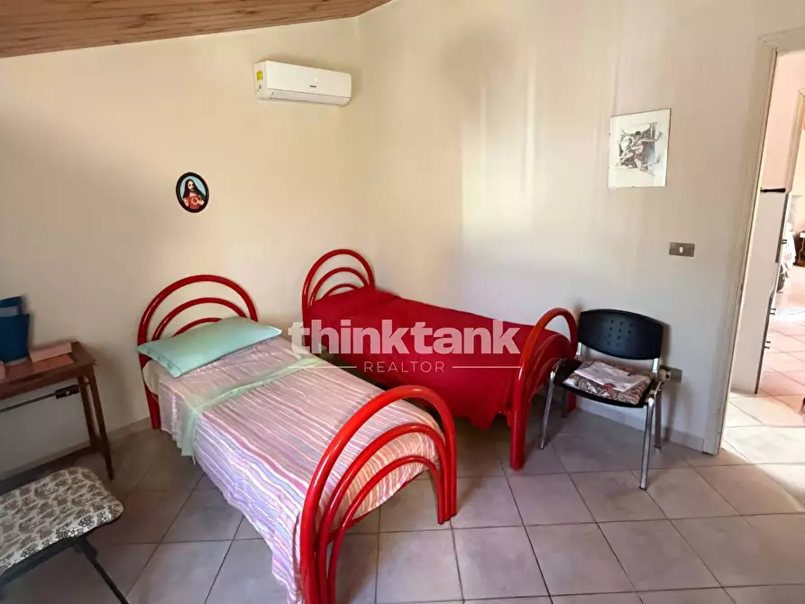 Immagine 12 di Villa in vendita  in Via Chiusa di Carlo a Avola