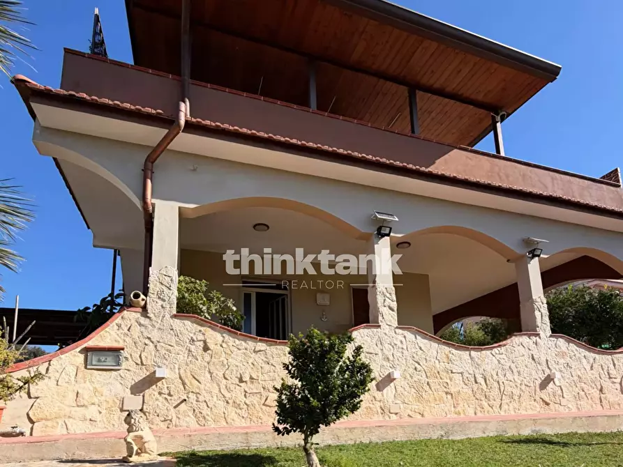 Immagine 7 di Villa in vendita  in Via Chiusa di Carlo a Avola