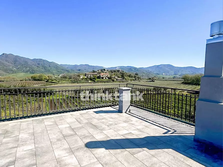 Immagine 1 di Villa in vendita  in Verzella a Castiglione Di Sicilia