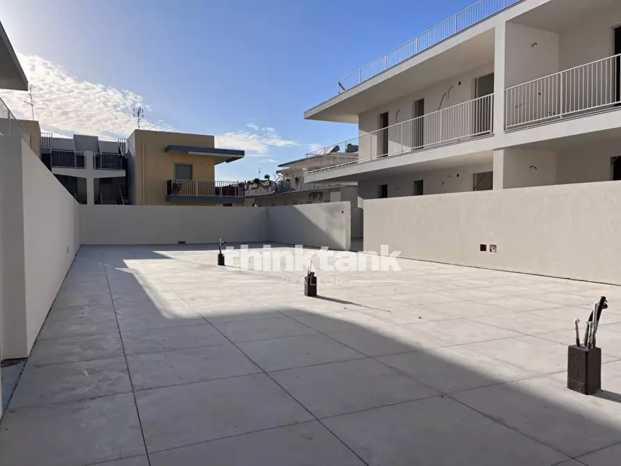 Immagine 10 di Appartamento in vendita  in Via F. Calvi a Scicli