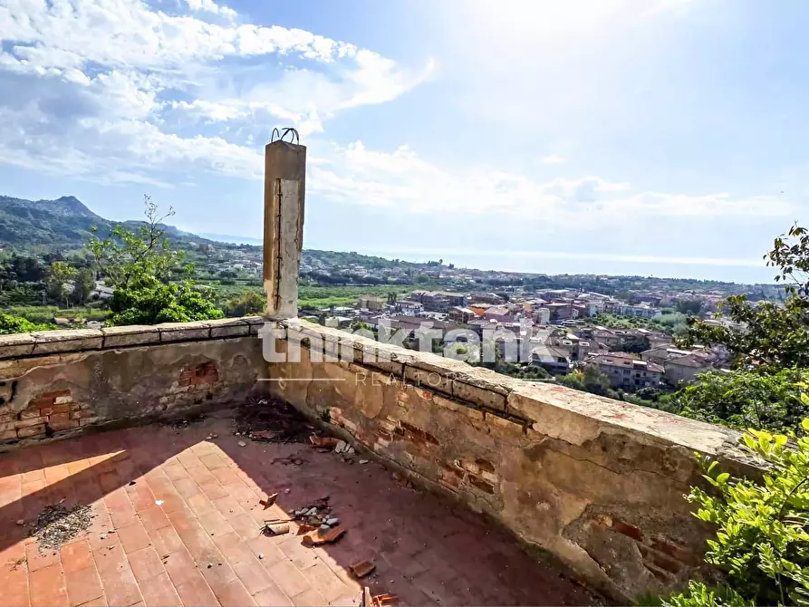 Immagine 31 di Rustico / casale in vendita  in Via Francavilla a Taormina