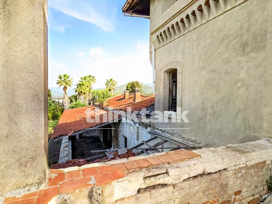 Immagine 19 di Rustico / casale in vendita  in Via Francavilla a Taormina