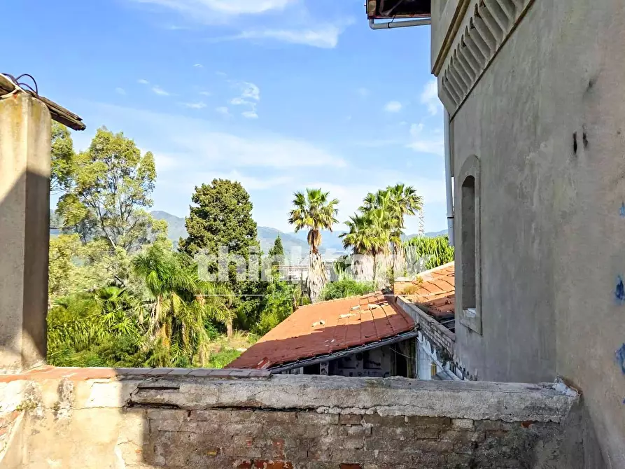 Immagine 36 di Rustico / casale in vendita  in Via Francavilla a Taormina
