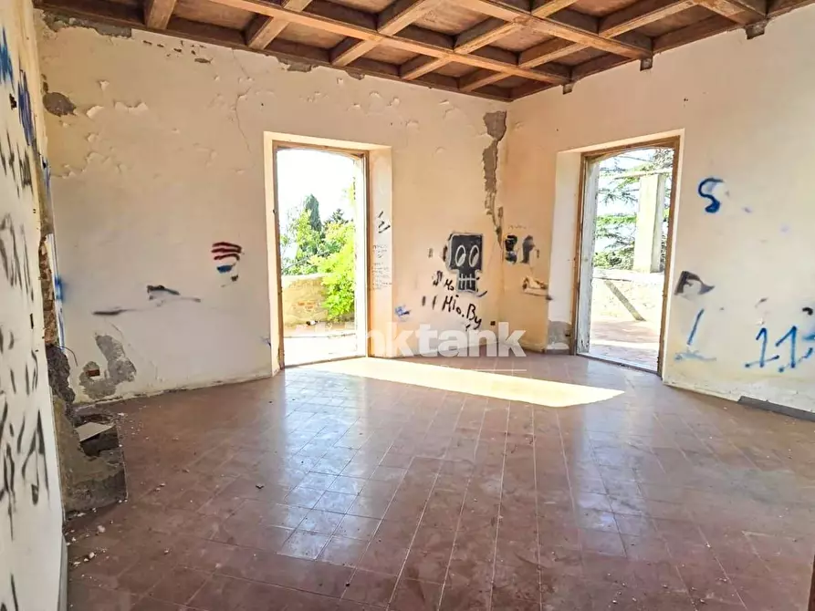 Immagine 15 di Rustico / casale in vendita  in Via Francavilla a Taormina