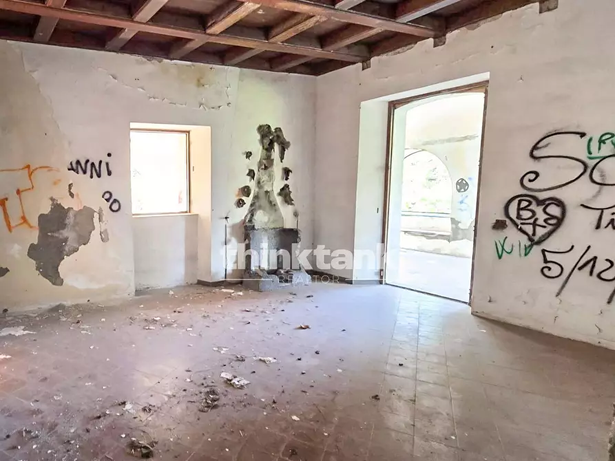 Immagine 12 di Rustico / casale in vendita  in Via Francavilla a Taormina