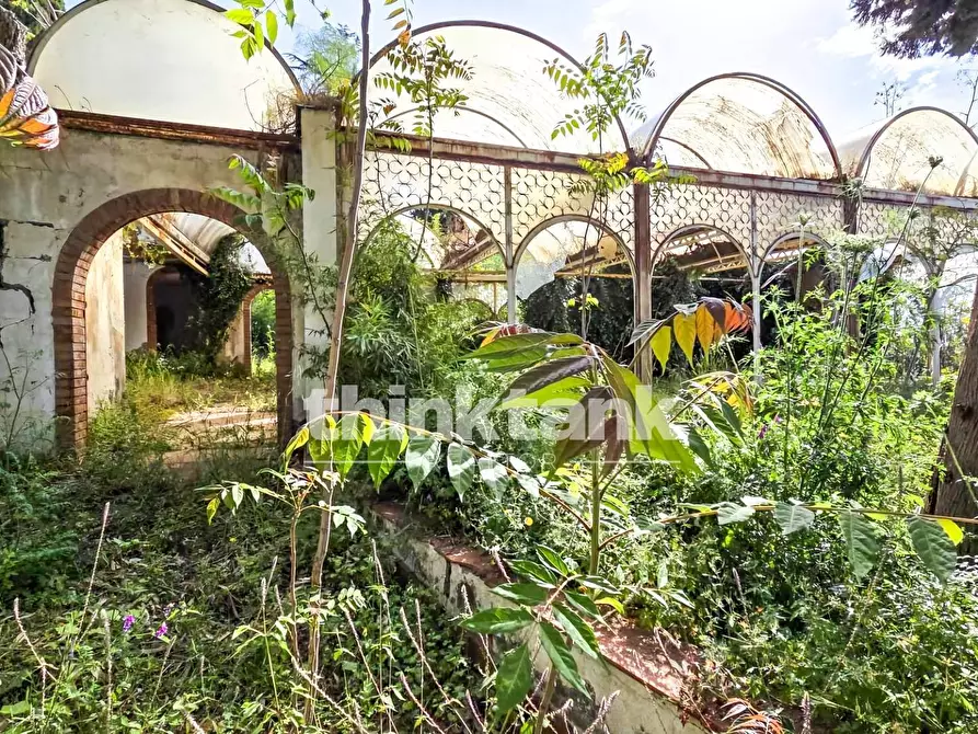 Immagine 25 di Rustico / casale in vendita  in Via Francavilla a Taormina