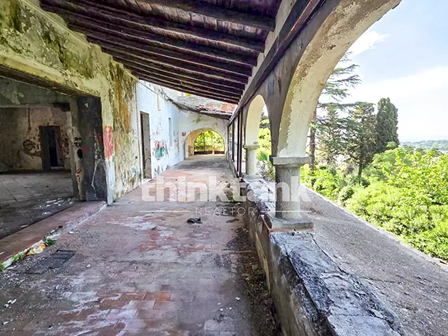 Immagine 29 di Rustico / casale in vendita  in Via Francavilla a Taormina