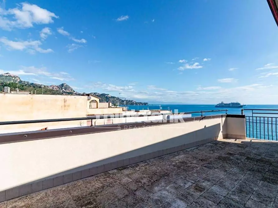 Immagine 61 di Villa in vendita  in Via Vittorio Emanuele SNC a Giardini-Naxos