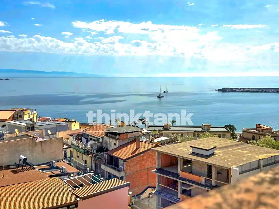 Immagine 2 di Villa in vendita  in via Pancrazio De Pasquale snc a Giardini-Naxos
