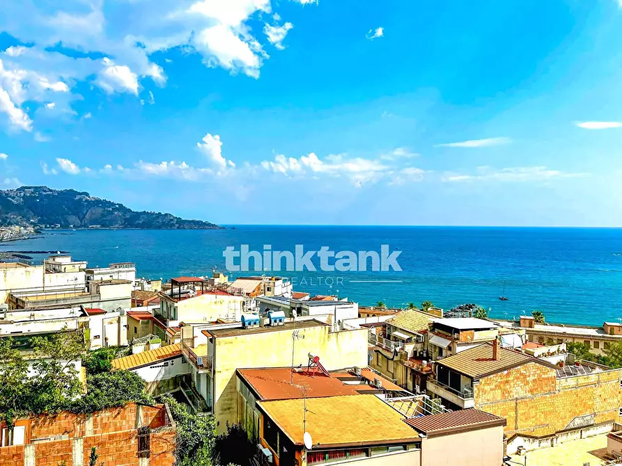Immagine 25 di Villa in vendita  in via Pancrazio De Pasquale snc a Giardini-Naxos