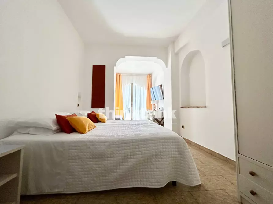 Immagine 6 di Appartamento in vendita  in Via Gaetano Martino a Taormina