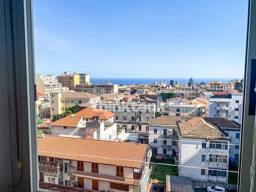 Immagine 14 di Appartamento in vendita  in Corso Italia 93 a Acireale