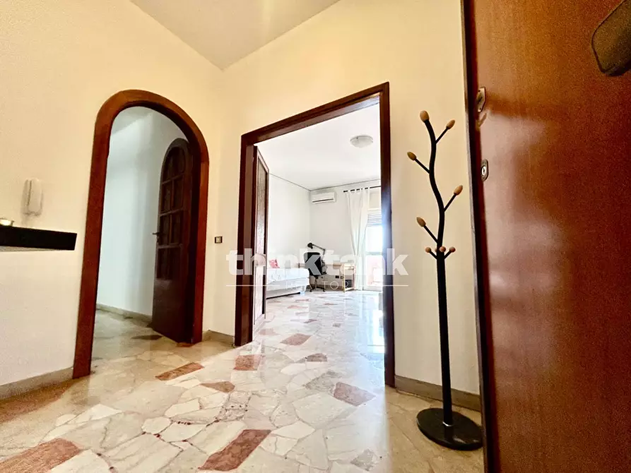Immagine 1 di Appartamento in vendita  in Via Asiago a Catania