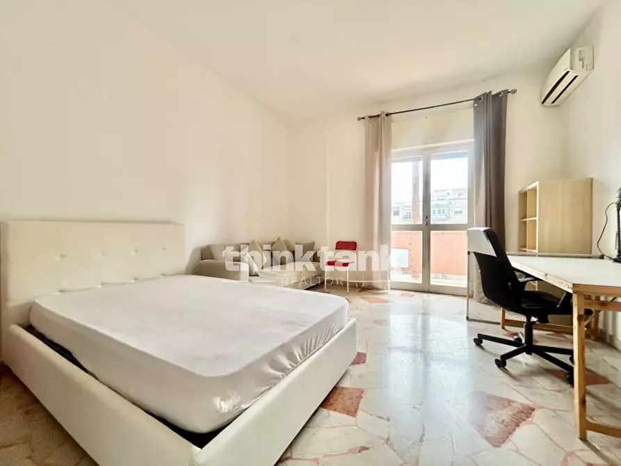 Immagine 19 di Appartamento in vendita  in Via Asiago a Catania