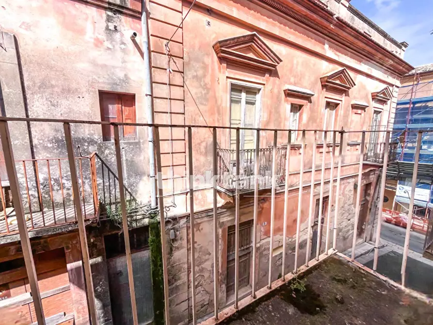 Immagine 29 di Villa in vendita  in Via Mario Leggio a Ragusa