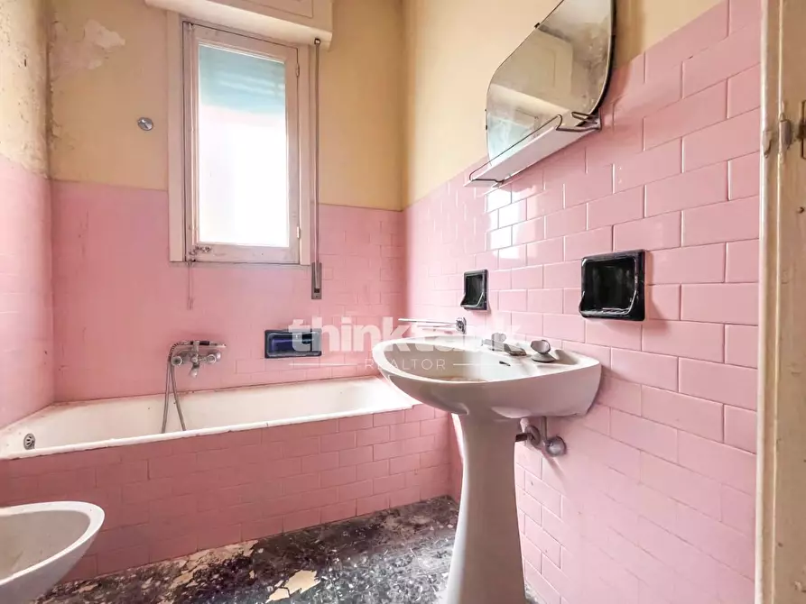 Immagine 36 di Villa in vendita  in Via Mario Leggio a Ragusa