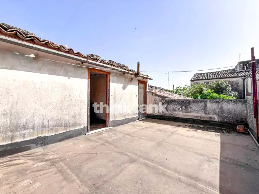 Immagine 37 di Villa in vendita  in Via Mario Leggio a Ragusa