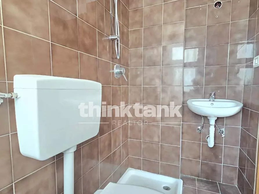 Immagine 23 di Appartamento in vendita  in Via Conte Di Torino snc a Catania
