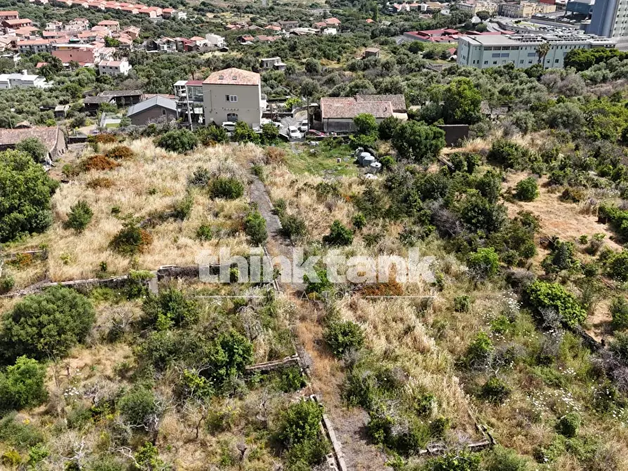Immagine 17 di Terreno agricolo in vendita  in Via Biscari a Aci Castello