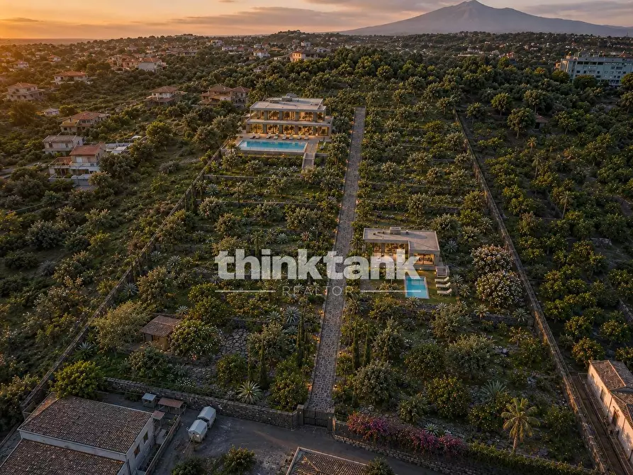 Immagine 30 di Terreno agricolo in vendita  in Via Biscari a Aci Castello