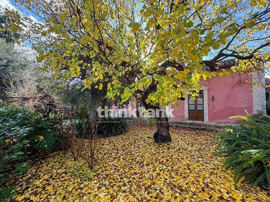 Immagine 51 di Villa in vendita  in Via per Canicattini a Siracusa