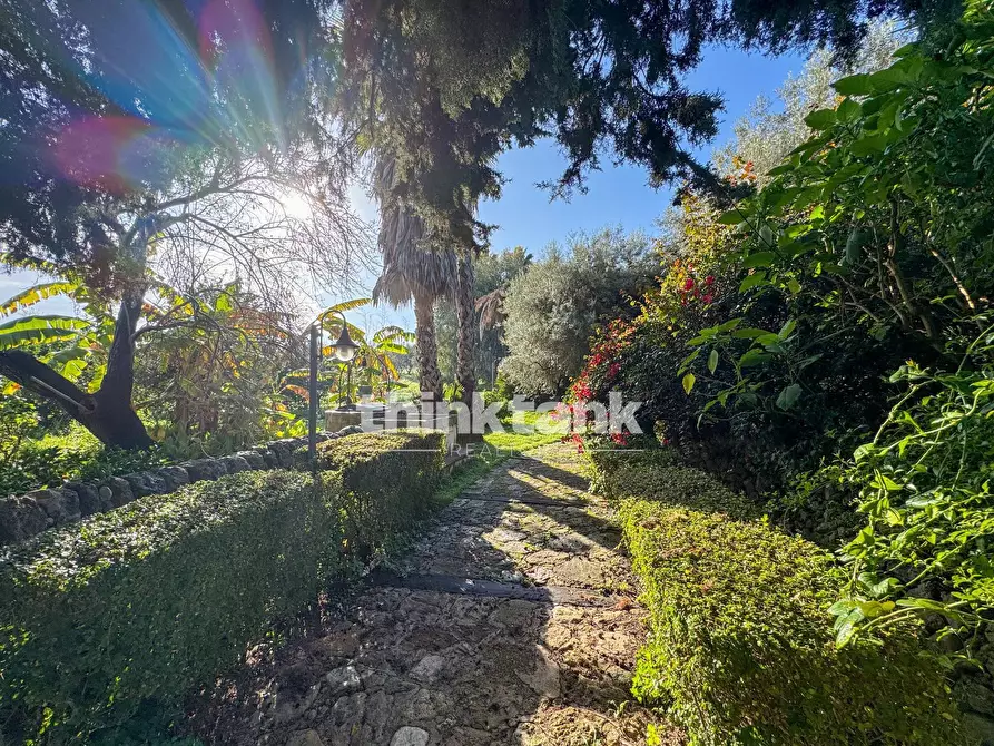 Immagine 68 di Villa in vendita  in Via per Canicattini a Siracusa