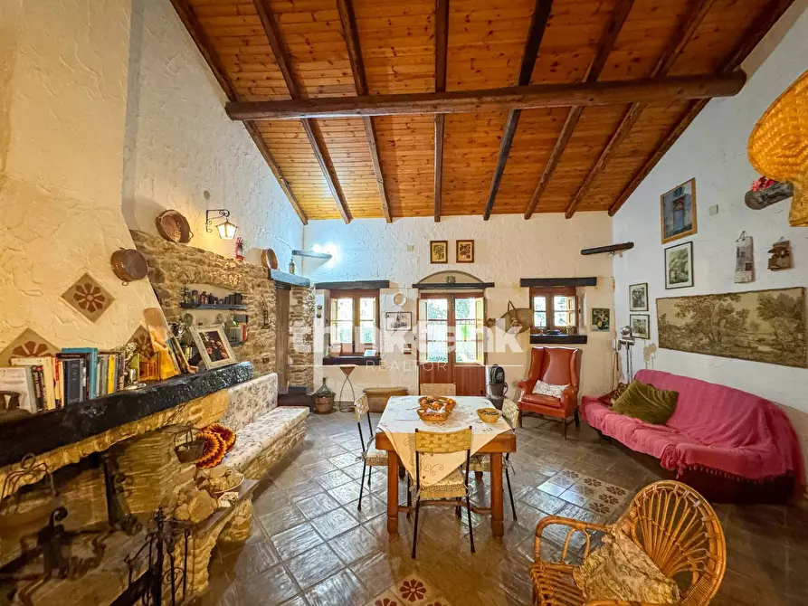 Immagine 6 di Villa in vendita  in Via per Canicattini a Siracusa