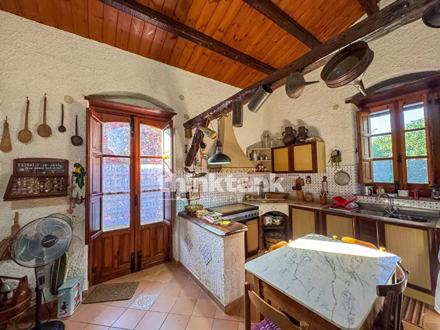 Immagine 10 di Villa in vendita  in Via per Canicattini a Siracusa