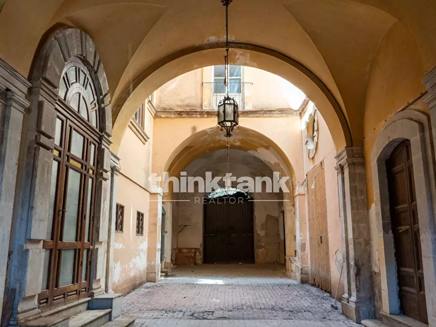 Immagine 6 di Palazzo in vendita  in Corso Garibaldi 21/3 a Ispica