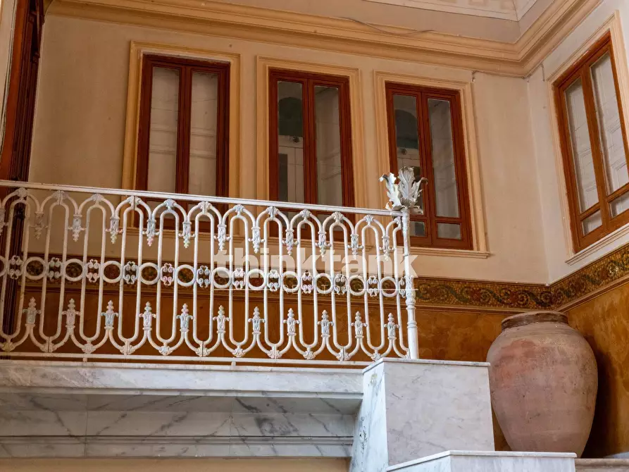 Immagine 34 di Palazzo in vendita  in Corso Garibaldi 21/3 a Ispica