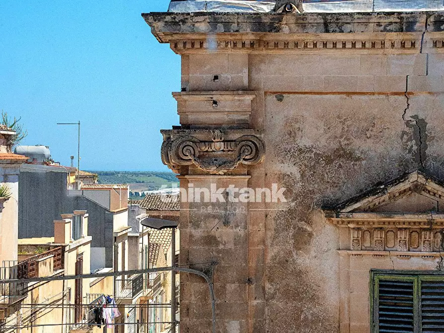 Immagine 45 di Palazzo in vendita  in Corso Garibaldi 21/3 a Ispica