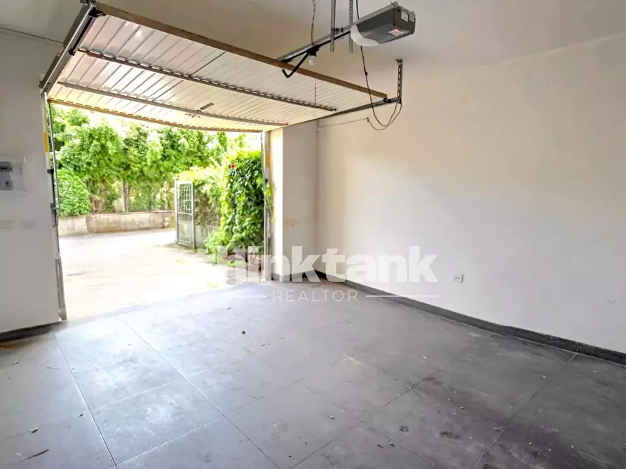 Immagine 55 di Villetta a schiera in vendita  in Via Mazzaglia a Aci Catena