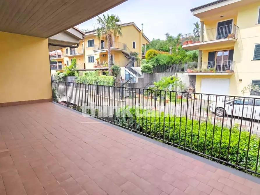 Immagine 17 di Villetta a schiera in vendita  in Via Mazzaglia a Aci Catena