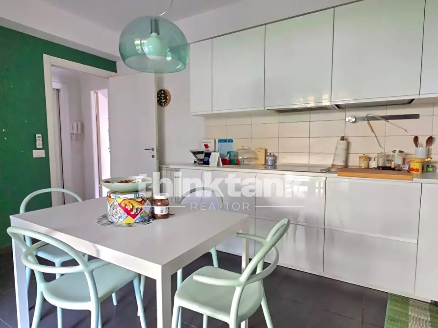 Immagine 10 di Villetta a schiera in vendita  in Via Mazzaglia a Aci Catena