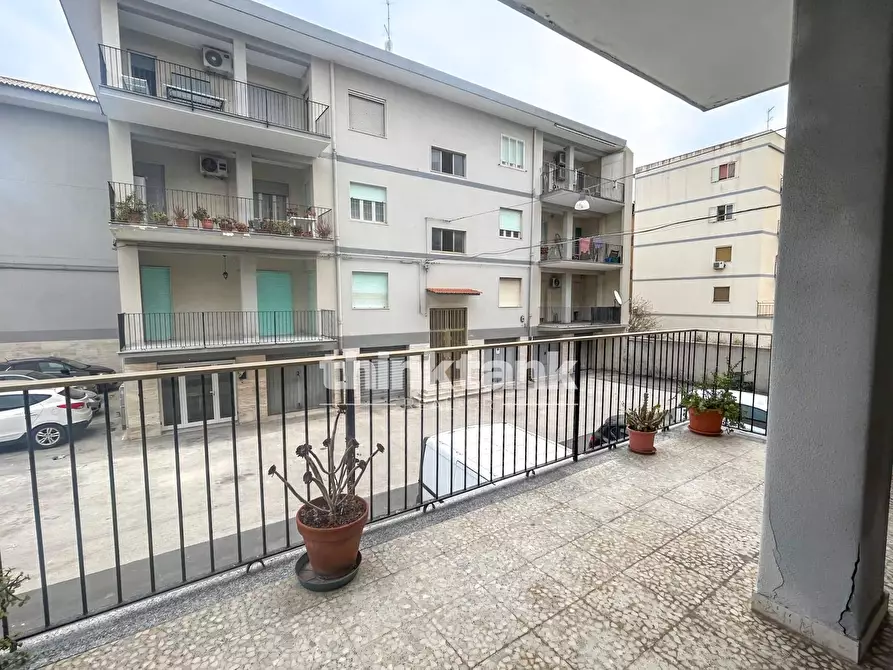 Immagine 4 di Appartamento in vendita  in Via Nino di Franco a Augusta