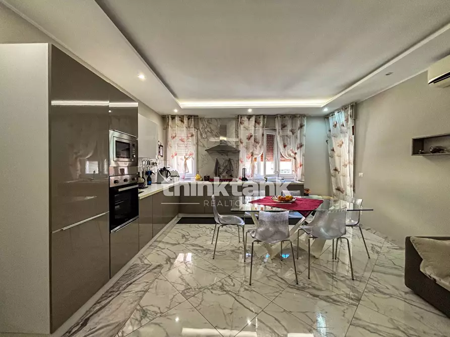 Immagine 6 di Appartamento in vendita  in Via Principato di Monaco a Siracusa