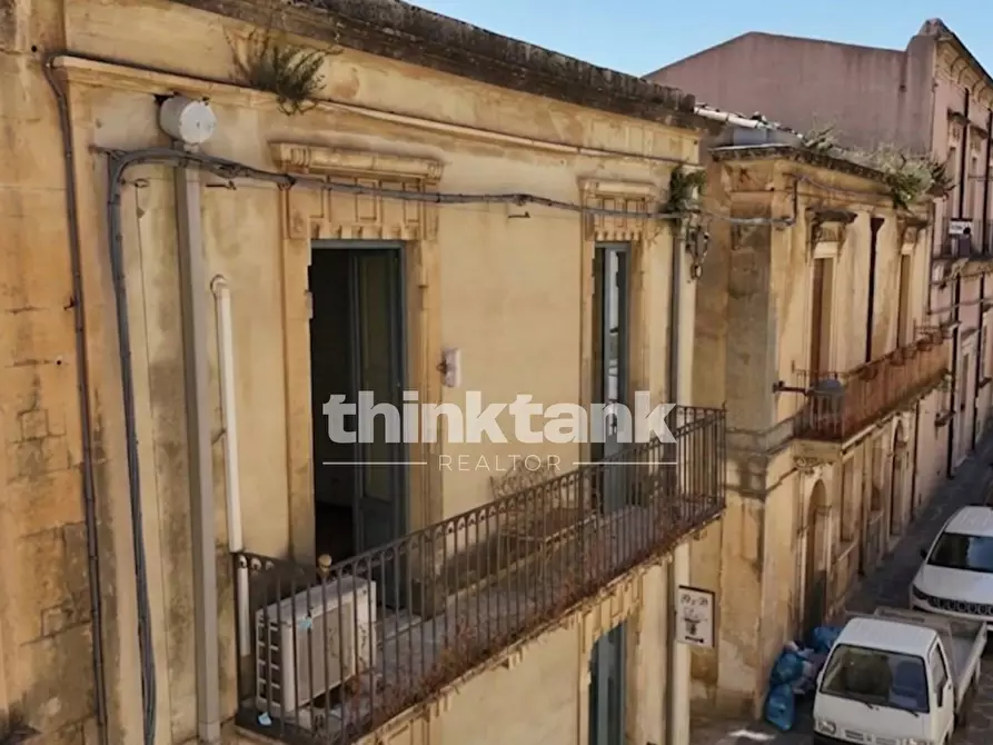 Immagine 20 di Casa indipendente in vendita  in Via Ducezio a Noto