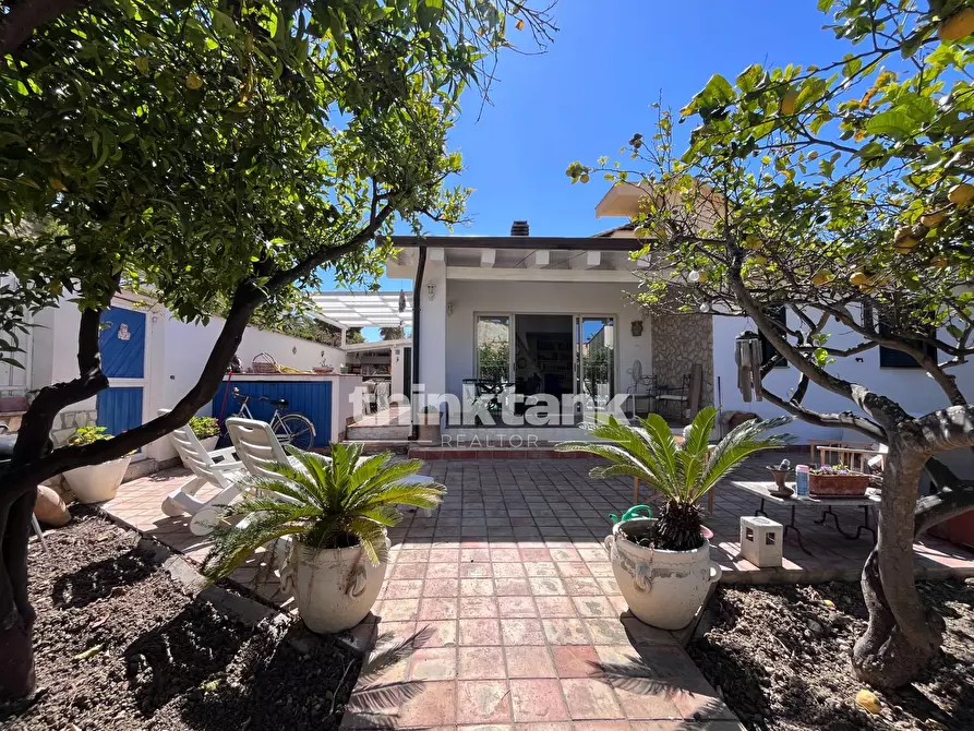 Immagine 8 di Villa in vendita  in Eraclea Minoa a Cattolica Eraclea