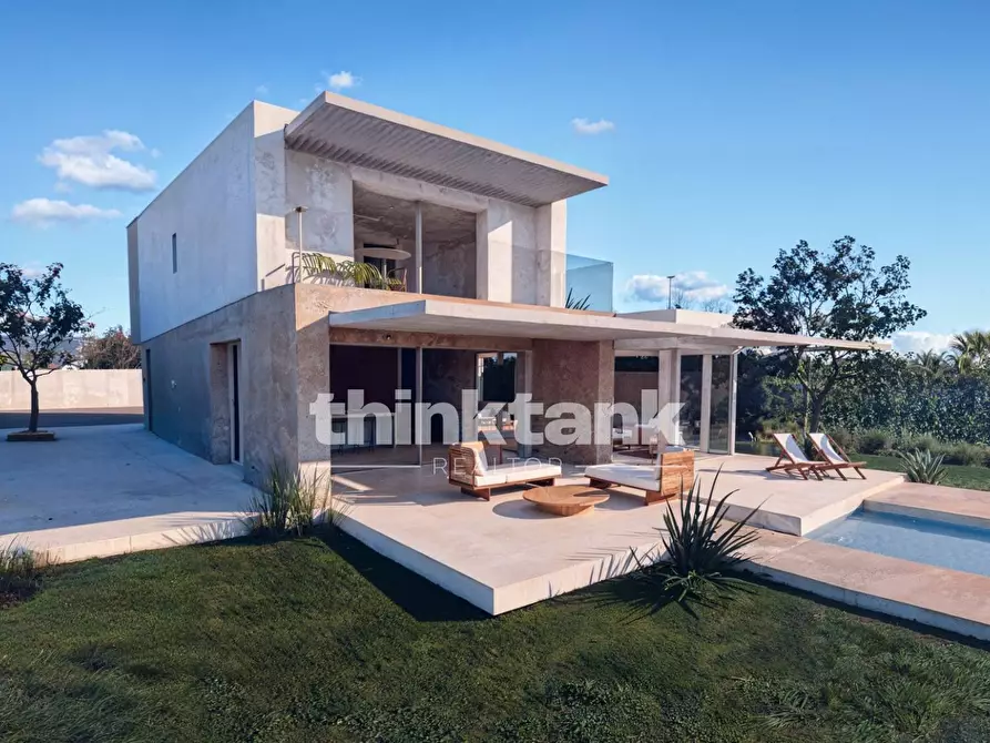 Immagine 1 di Villa in vendita  in contrada spinazzella a Ragusa