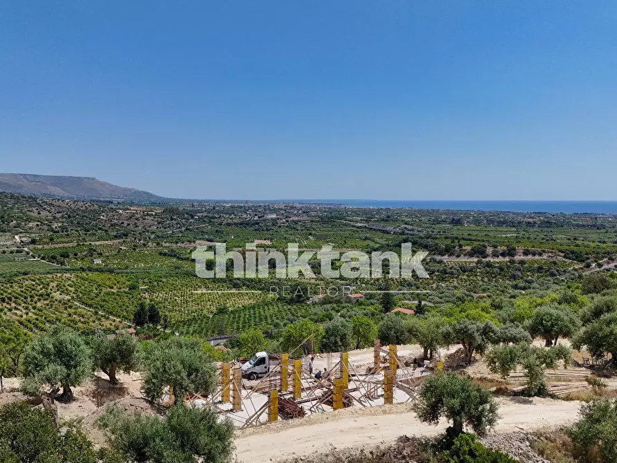 Immagine 1 di Villa in vendita  in Strada provinciale 35 a Noto