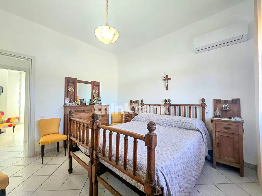 Immagine 16 di Villa in vendita  in Via Del Villaggio a Ispica