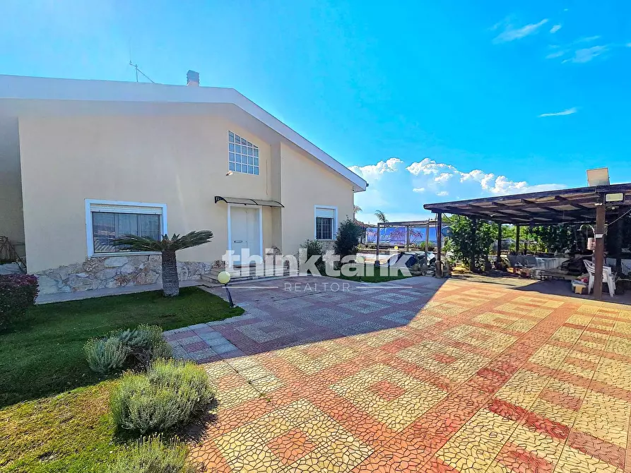 Immagine 48 di Villa in vendita  in Via Del Villaggio a Ispica