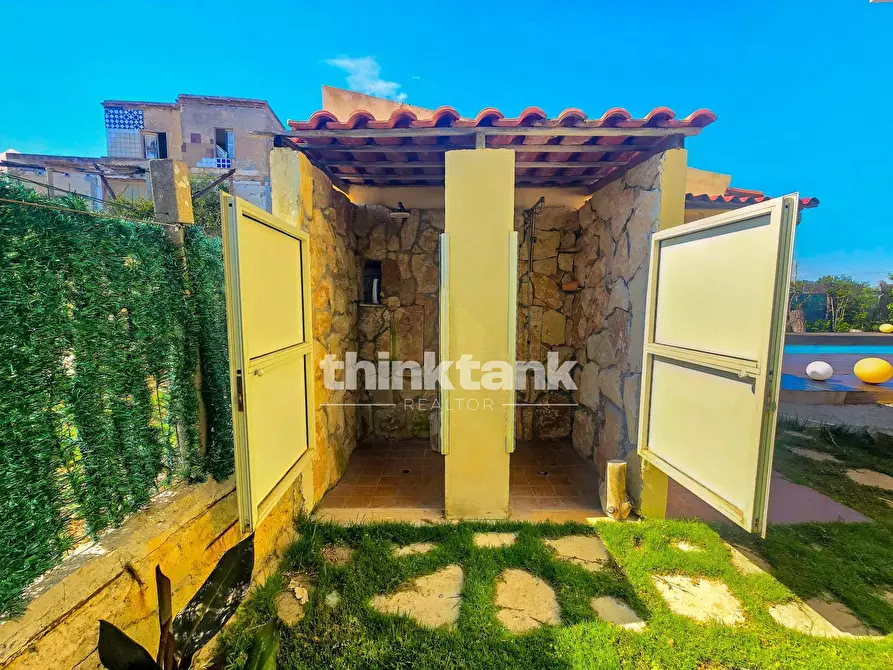 Immagine 40 di Villa in vendita  in Via Del Villaggio a Ispica