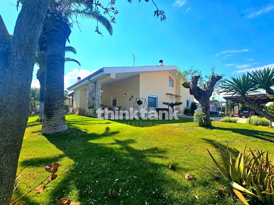 Immagine 4 di Villa in vendita  in Via Del Villaggio a Ispica
