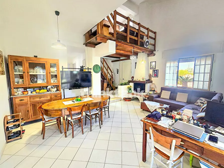 Immagine 7 di Villa in vendita  in Via Del Villaggio a Ispica