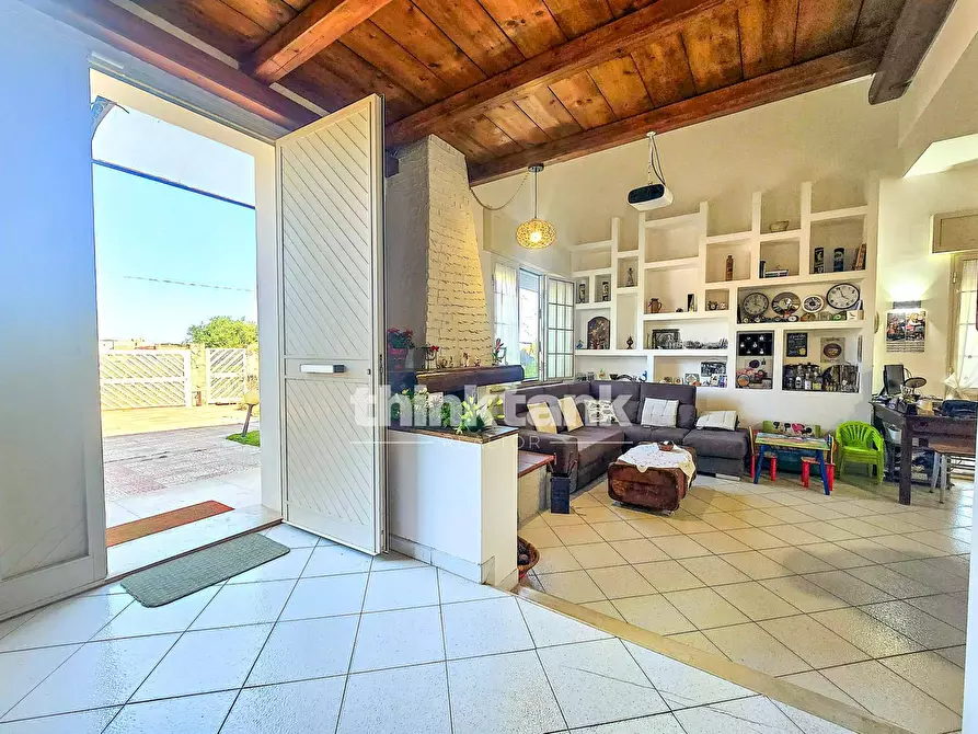 Immagine 11 di Villa in vendita  in Via Del Villaggio a Ispica