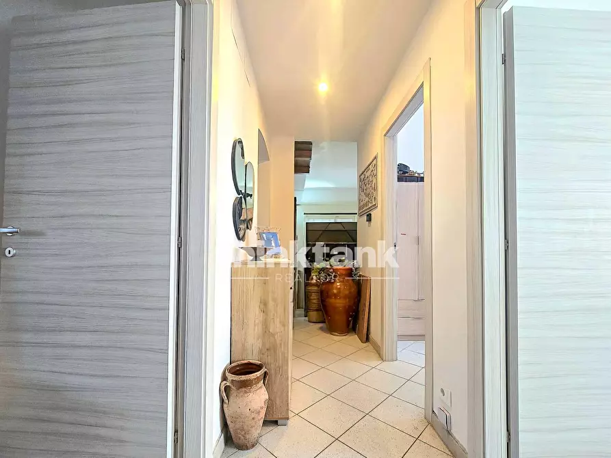 Immagine 26 di Villa in vendita  in Via Del Villaggio a Ispica